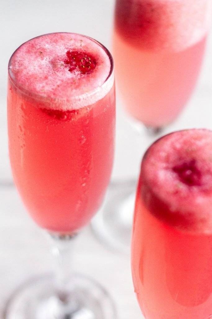 How to Make a Rossini Cocktail – Perfect Addition to Easter Brunch