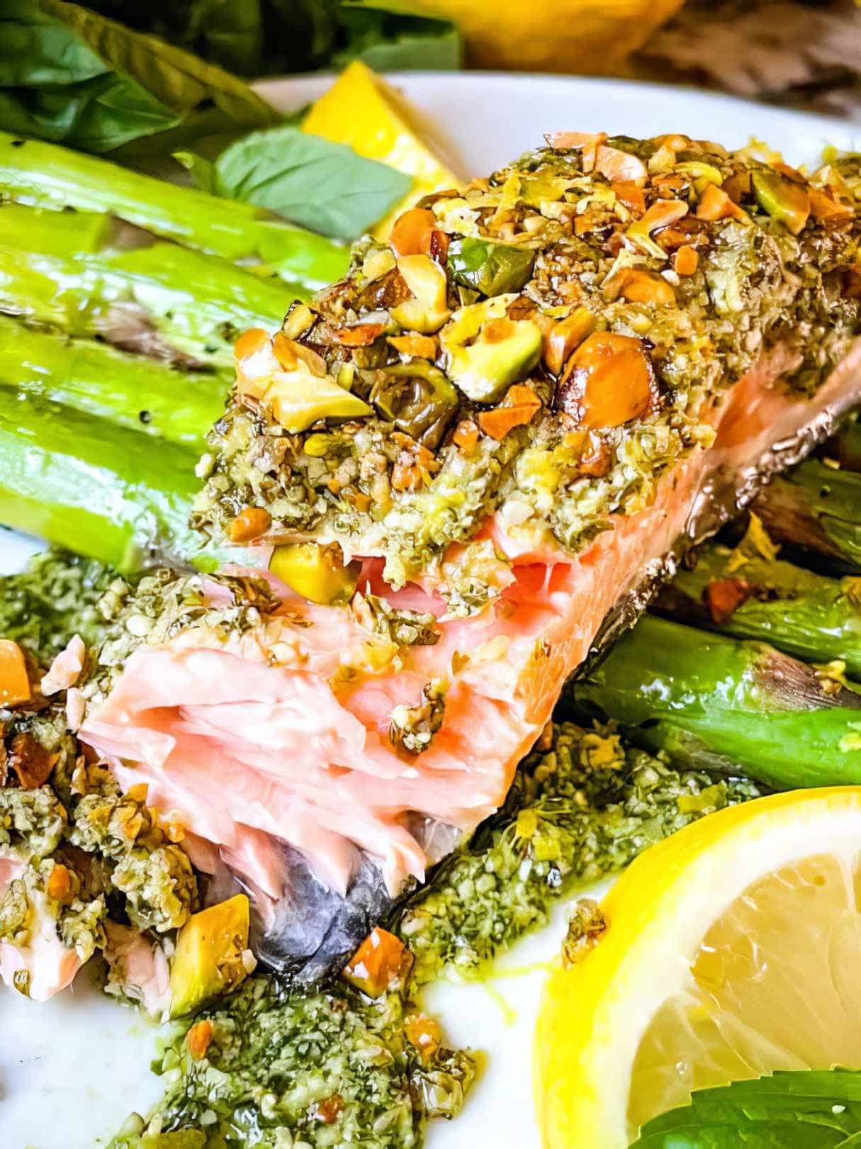 Pesto Crusted Salmon Trending Recipe