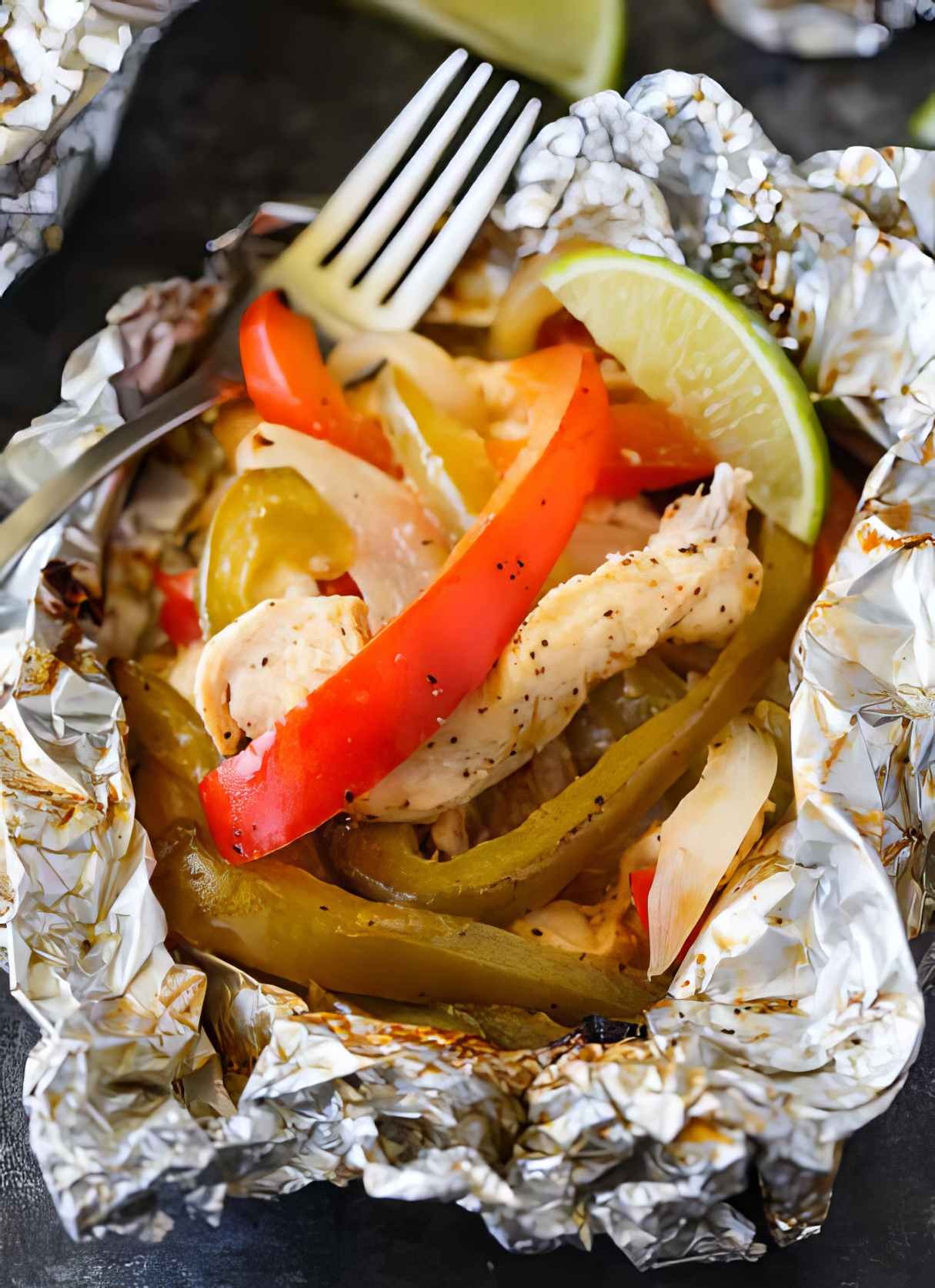 Chicken Fajita Foil Packets with Peppers and Onions