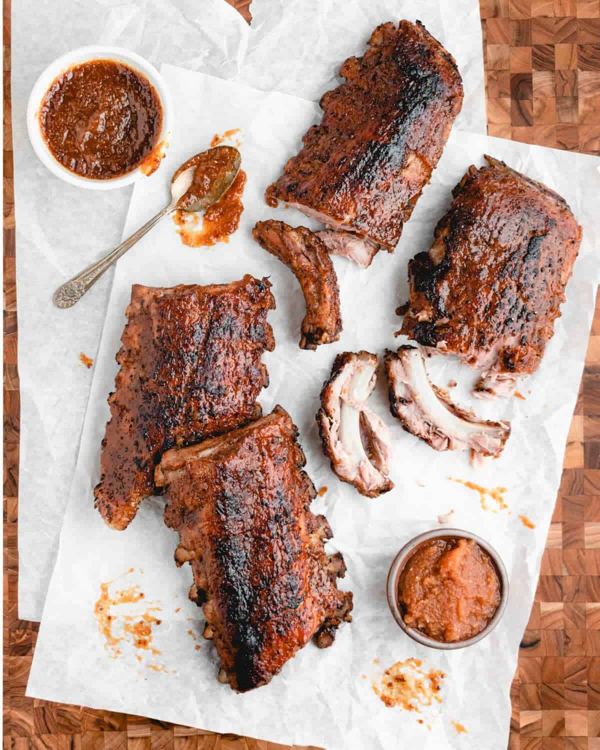 Applesauce Glazed Oven Ribs