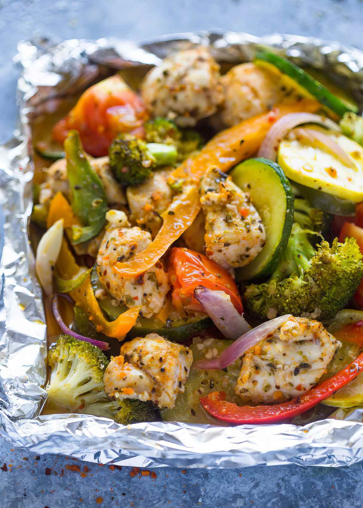 Healthy and Easy Baked Italian Chicken and Veggie Foil Packets