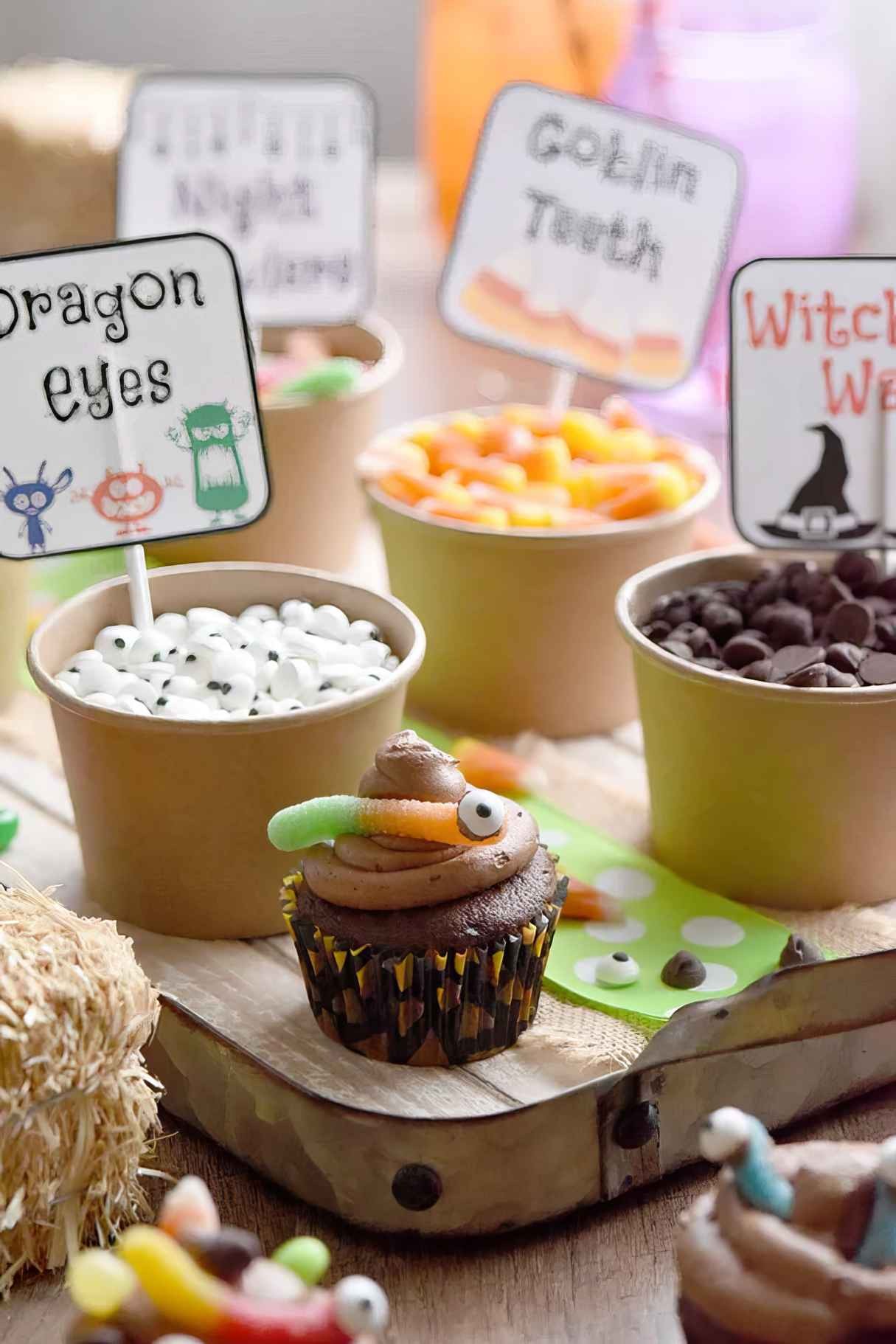 Host a Halloween Cupcake Bar – Perfect Pastry Bar Idea