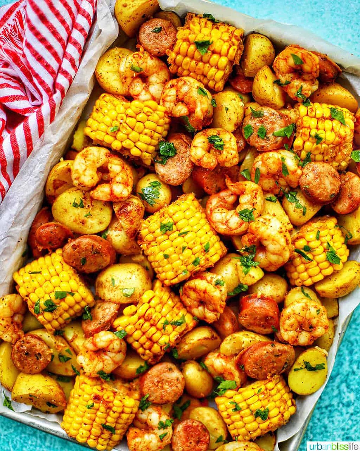 Low Country Boil Foil Packets with Potatoes and Sausage