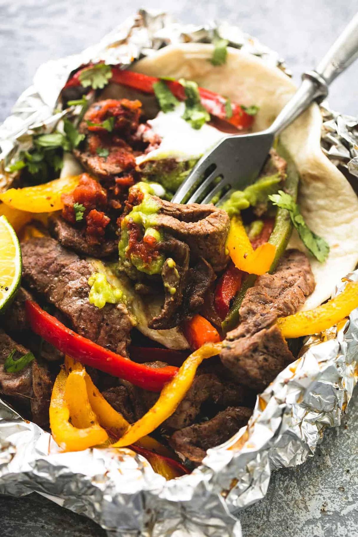 Make Steak Fajita Foil Packs for Summertime Dinner!