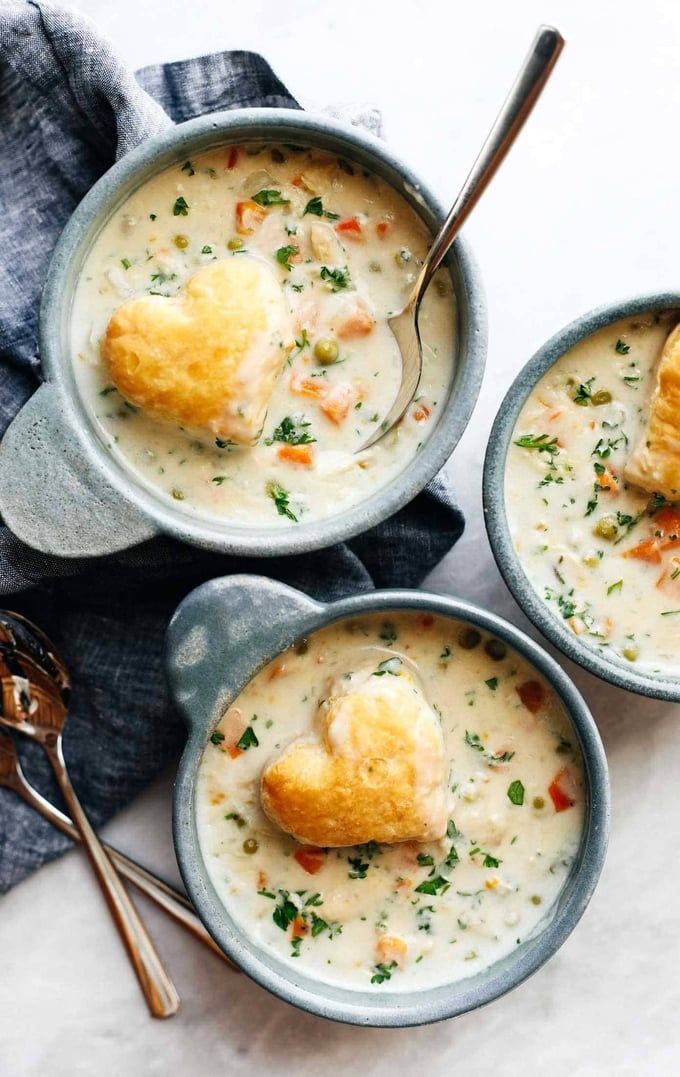 Slow Cooker Chicken Pot Pie Soup