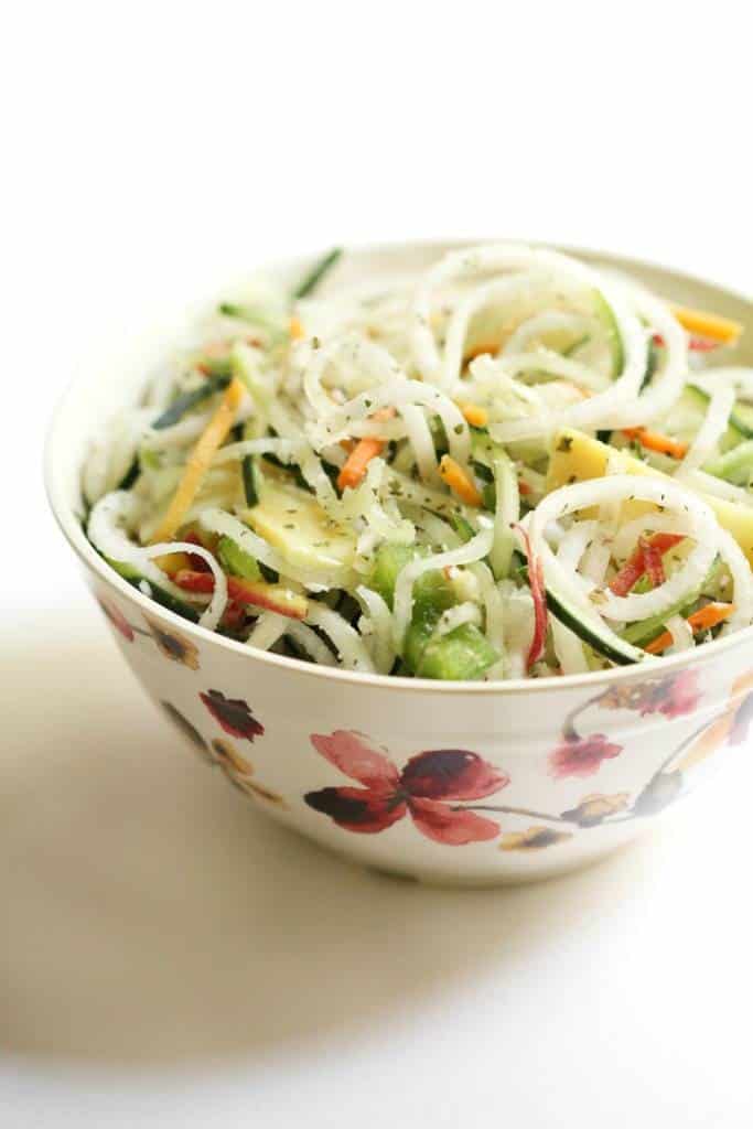 Raw Spiralized Thai Salad