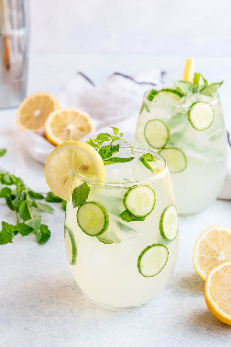 Cucumber Vodka Lemonade – Minty Flavorful Cocktail