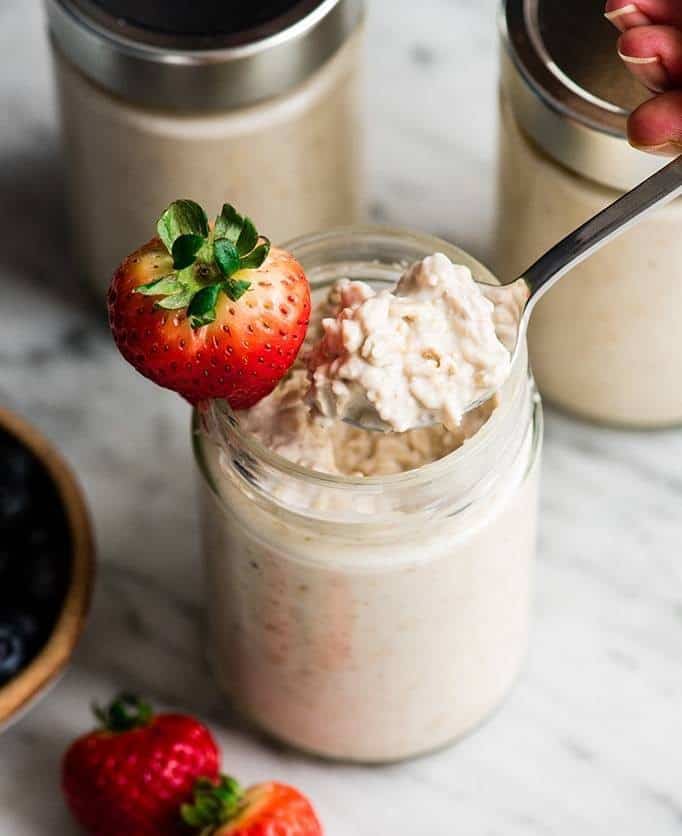 Easy Overnight Oats with Yogurt