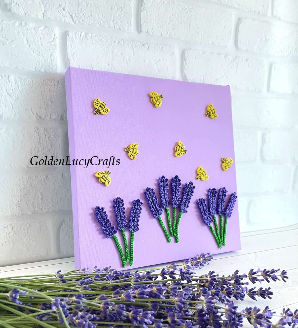 Lavender and Bees Crochet Wall Art – Hot Glue Gun Craft