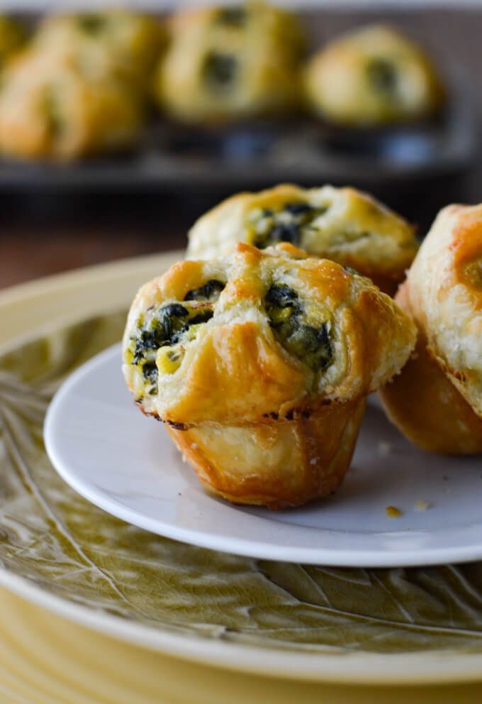 Feta and Spinach Puff Pastry Appetizers