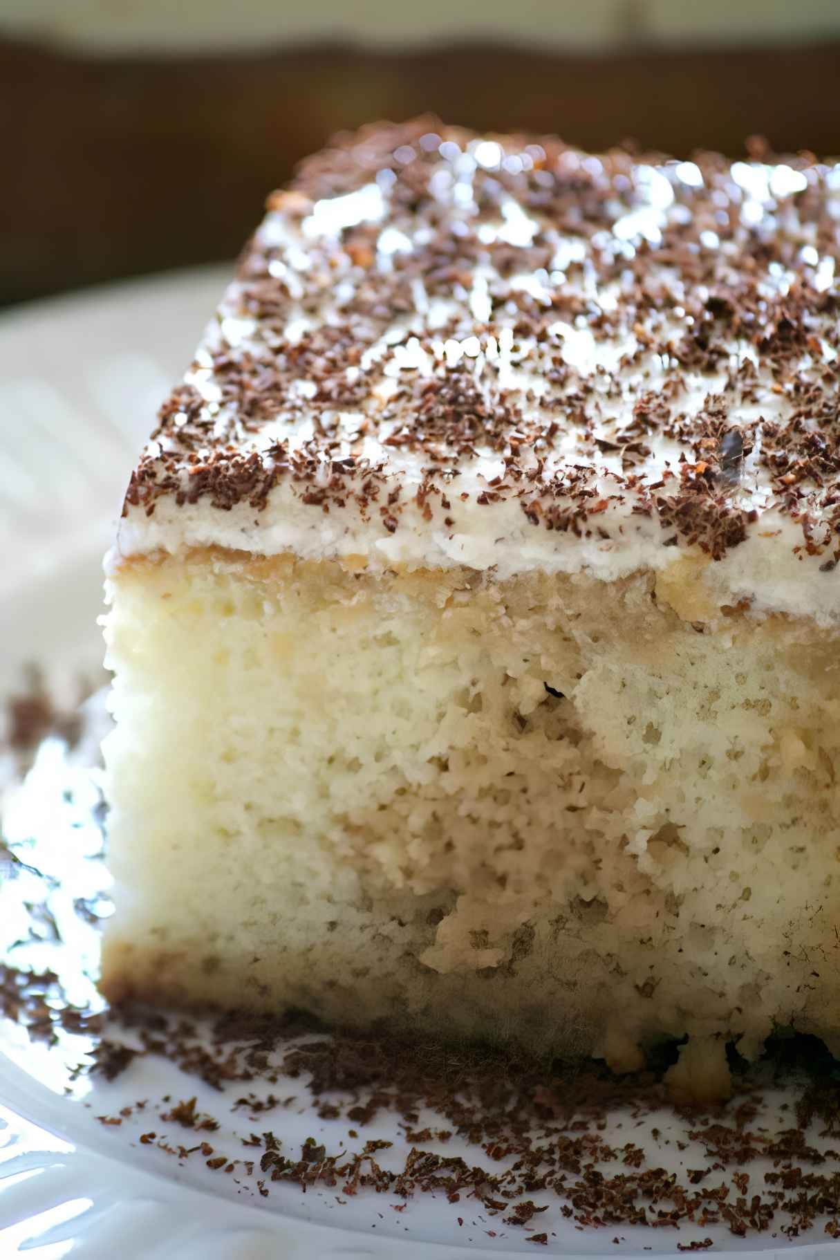 Easy Tiramisu Poke Cake Simple Recipe