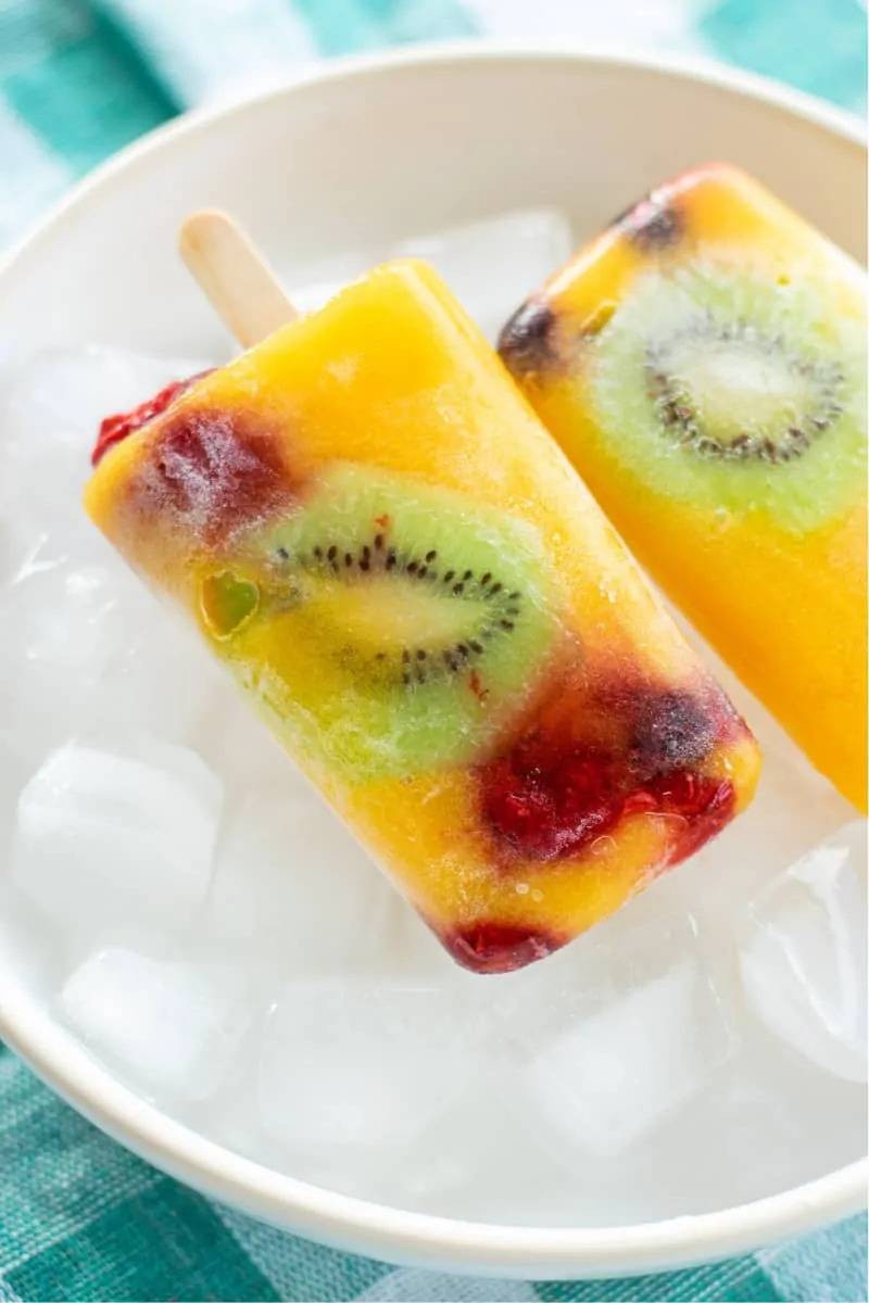 Mango, Kiwi, and Berries Popsicle Recipe