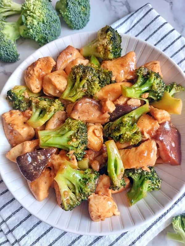 Chicken Broccoli Stir Fry