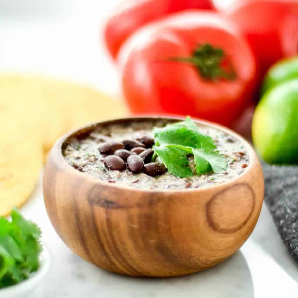 Quick Refried Black Beans in Just 10 Minutes for Taco Evenings!