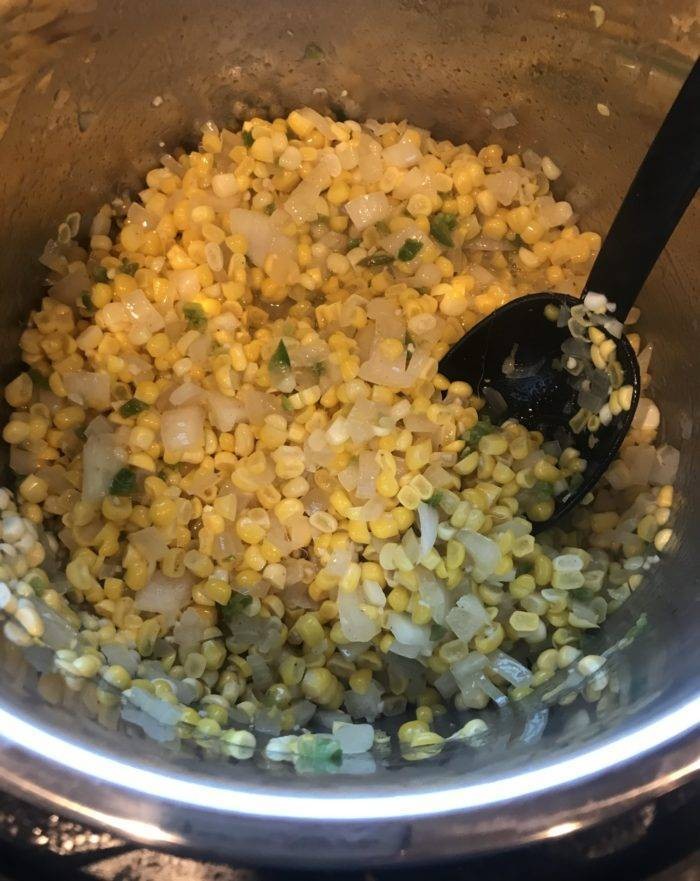 Instant Pot Bacon Corn Chowder