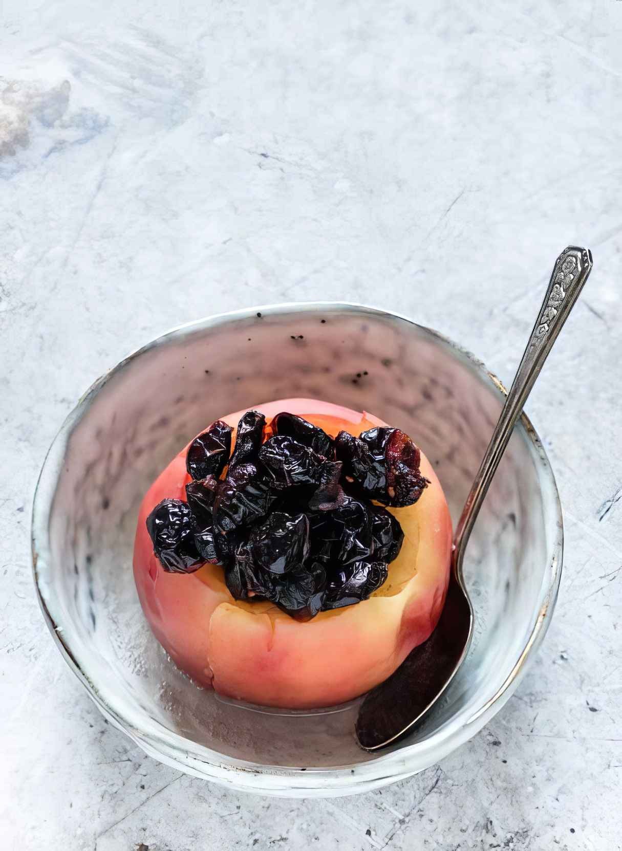 Easy and Healthy Instant Pot Baked Apples