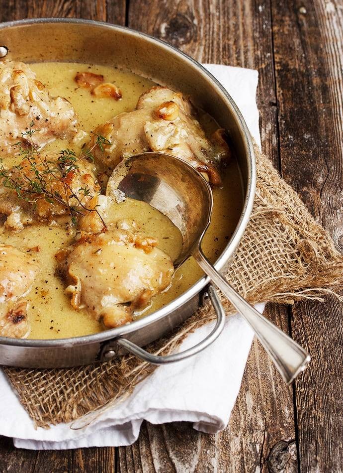 Rustic Chicken With Garlic Gravy