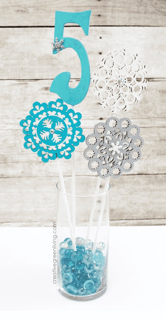 Easy to Make Frozen Party Centerpieces (Works for Winter or Snowflake Themes, Too!)