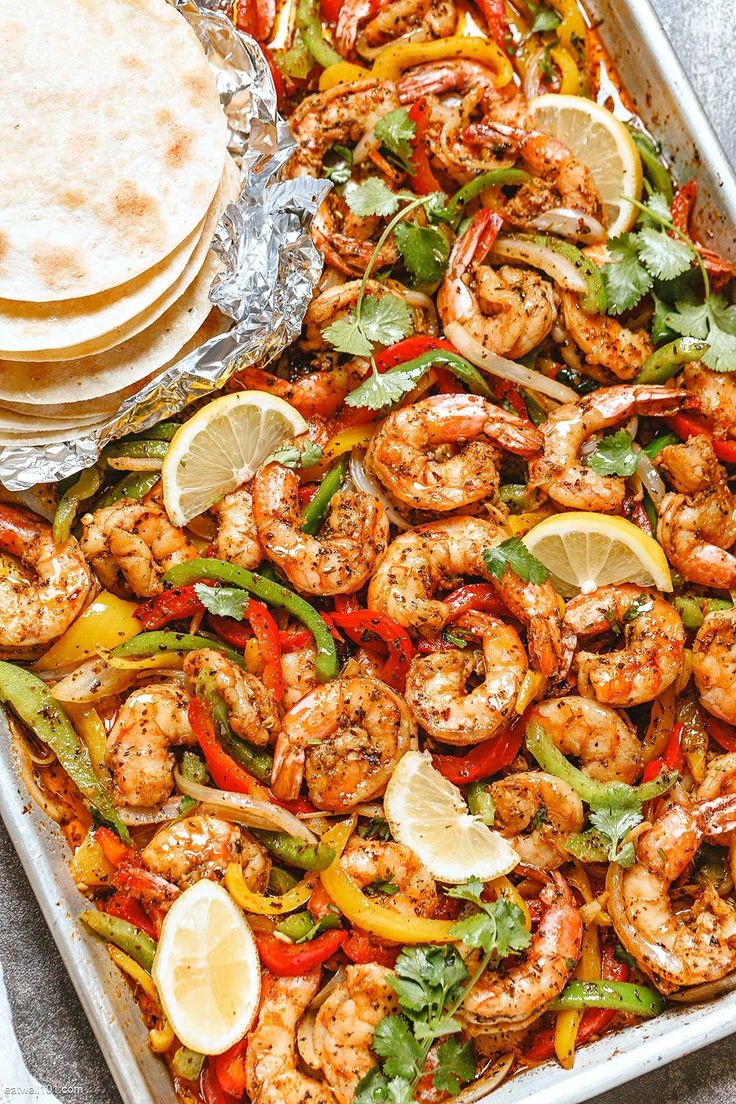 Sheet Pan Shrimp Fajitas