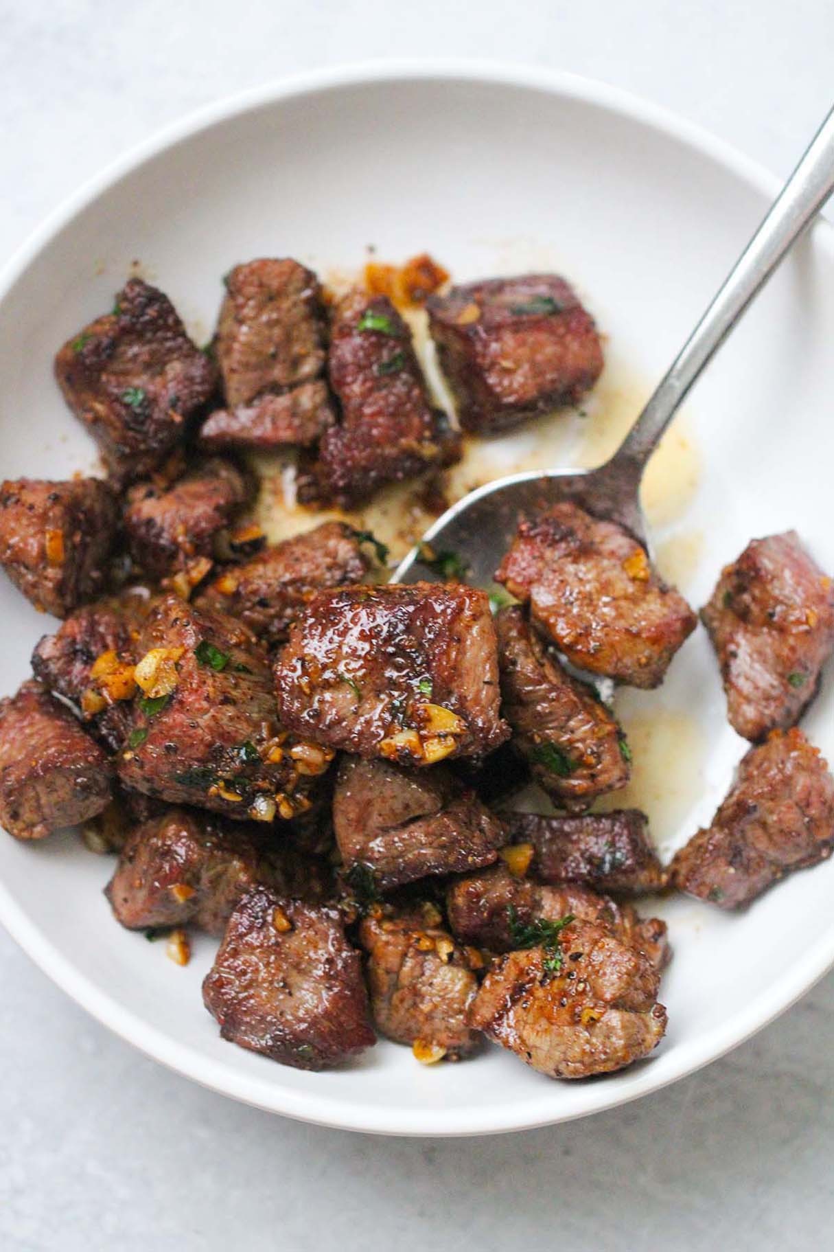 Quick and Easy Garlic Butter Steak Tips