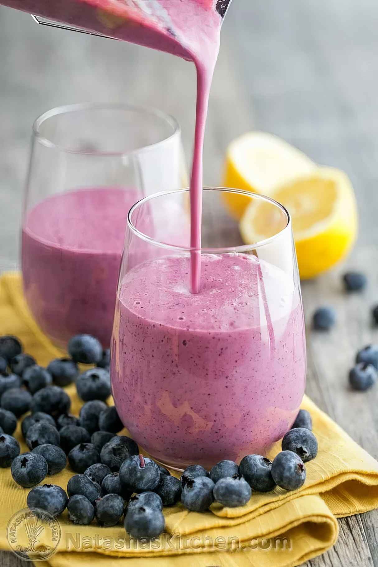 Delicious Blueberry Mango Smoothie