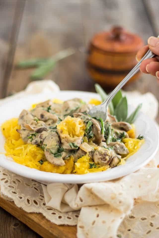 Keto Vegetarian Recipe 3. Spaghetti Squash and Mushroom Sauce